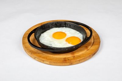 Beyaz Peynirli Yumurta