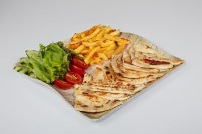 Sucuklu Kaşarlı Gözleme