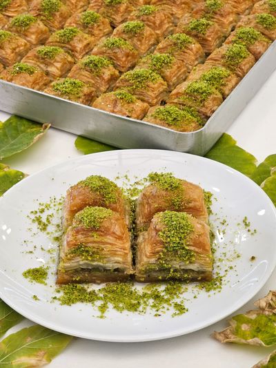 Fıstıklı Baklava (4 Dilim)