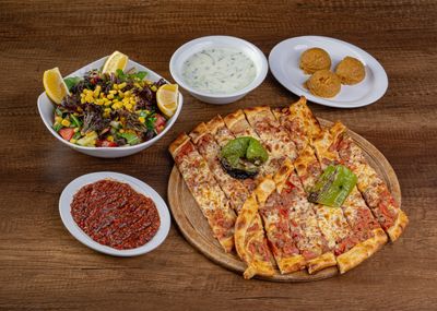 Kavurmalı Kaşarlı Pide (Açık)