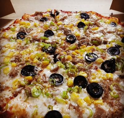 Ton Balıklı Pizza (Büyük)