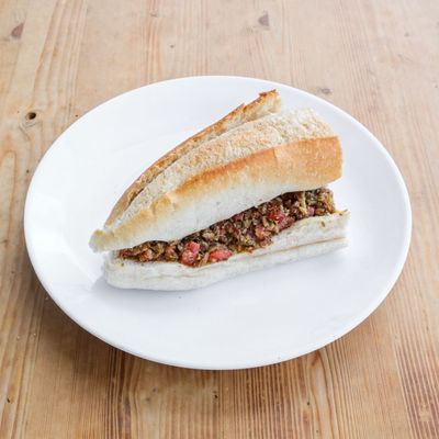 Bakkal Ekmeği Arası Kokoreç