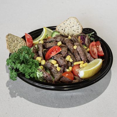 Izgara Biftekli Salata