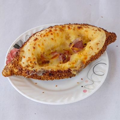 Kaşarlı Simit