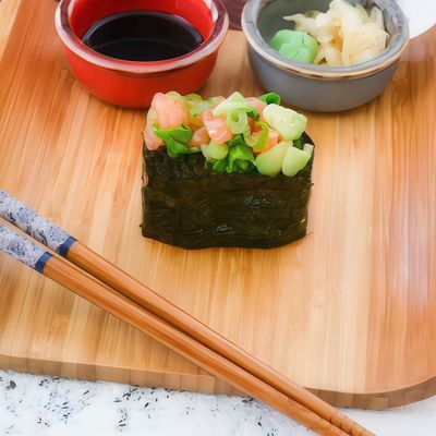 Sake Tartar Nigiri (Adet)