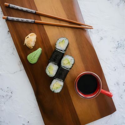 Avokado Maki (6 Pcs.)