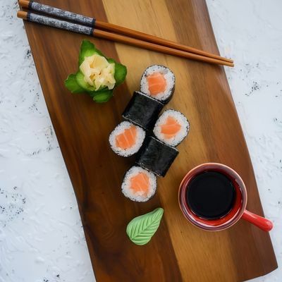 Sake Maki (6 Pcs.)