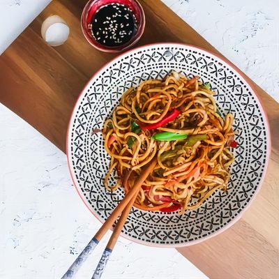 Karışık Sebzeli Noodle
