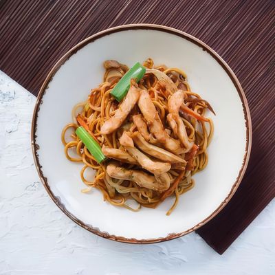 Tavuklu Noodle