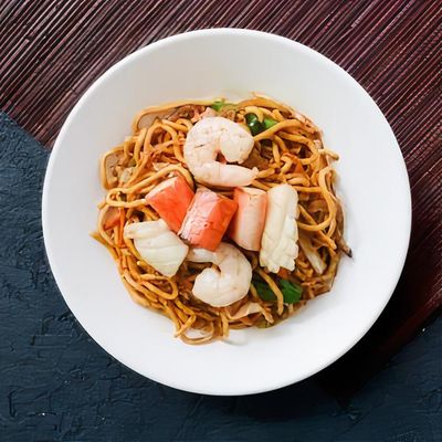 Deniz Ürünlü Noodle