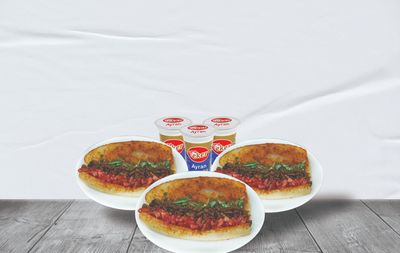 3 Kişilik Ekmek Arası Et Tantuni Menü