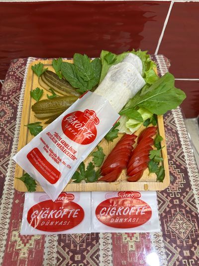 Mega Çiğ Köfte Dürüm