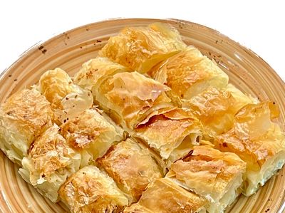 Peynirli Karaköy Böreği (500 gr.)