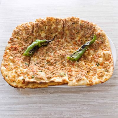 Kıymalı Pide