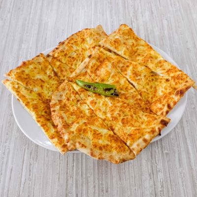 Kaşarlı Pide