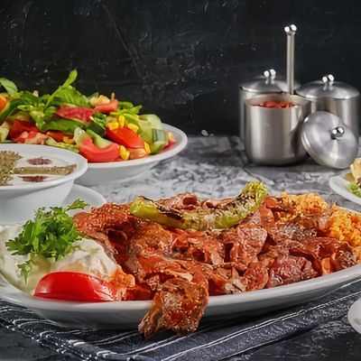 Tereyağlı İskender (Et Dönerden)
