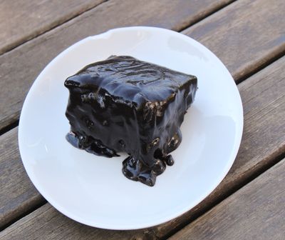 Çikolatalı Islak Kek (Dilim)