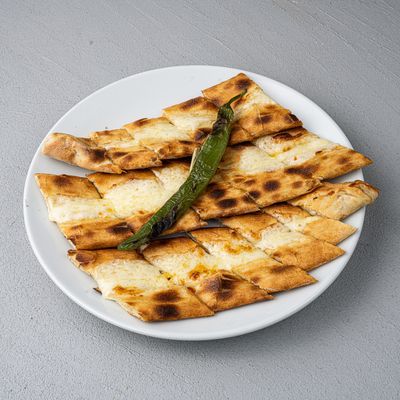 Kaşarlı Pide