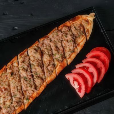 Kıymalı Pide
