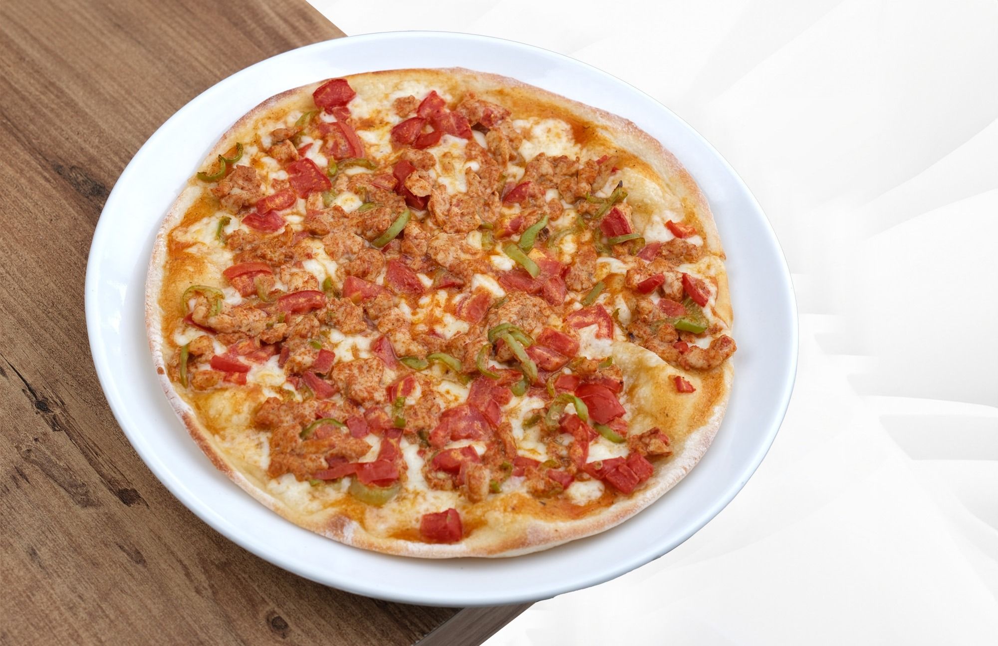 Tavuklu Pizza (Orta Boy)