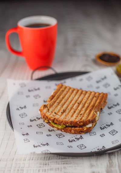 Akdeniz Tost