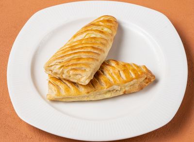 Yağlı Kaşarlı Katmer