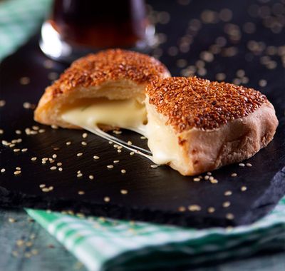 Susamlı Kaşarlı Poğaça (Adet)