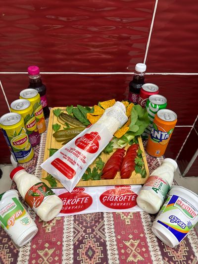 Doritoslu Çiğ Köfte Dürüm & İçecek Menü