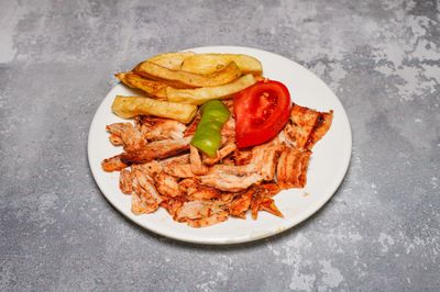  Pilav Üstü Tavuk Döner