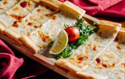 Kaşarlı Pide