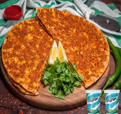 6 Lahmacun & 2 Ayran Menü
