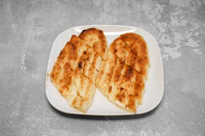 Peynirli Kır Pidesi