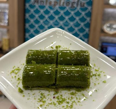 Fıstıklı Dolama (4 Adet)