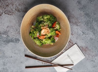 31 Sarımsak Soslu Brokoli