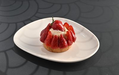 Çilekli Tart