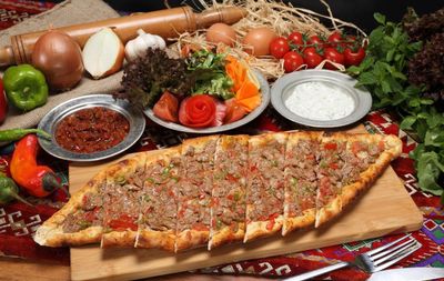 Kuşbaşılı Pide