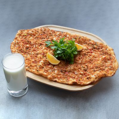 Lahmacun Menü