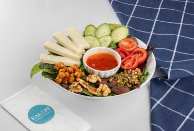 Kalori Tulum Peynirli Salata