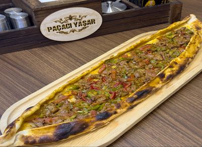 Kuşbaşılı Pide