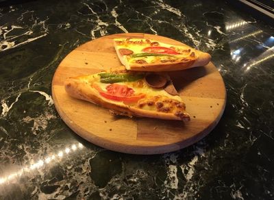 Sucuklu Kaşarlı & Biberli Pide