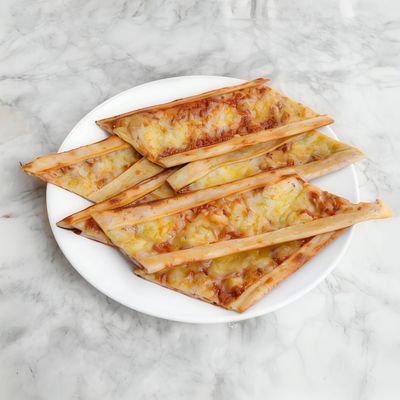 Kıymalı Kır Pidesi