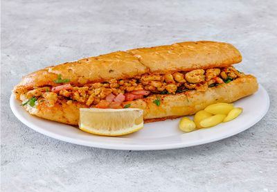 Yarım Ekmek Arası Tavuk Tantuni
