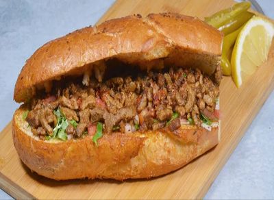 3/4 Ekmek Arası Et Tantuni