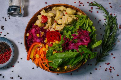 Körili Tavuk Salata