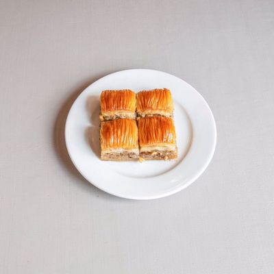 Cevizli Ev Baklavası