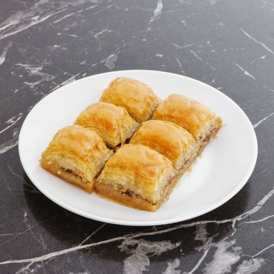 Fıstıklı Kare Baklava