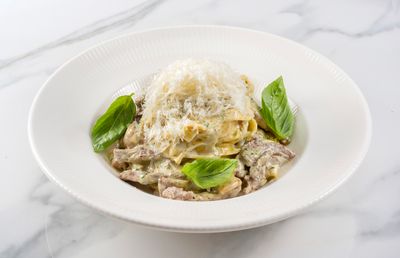 Bonfile Dilimli Kremalı Fettuccine