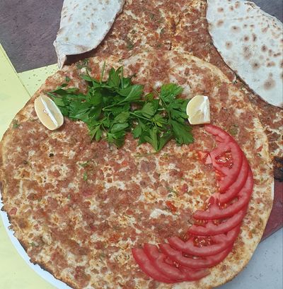 İsot Lahmacun