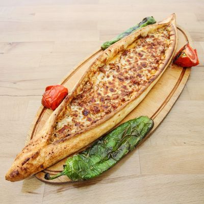 Beyaz Peynirli Pide