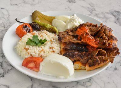 İskender (Adana Kebaptan)